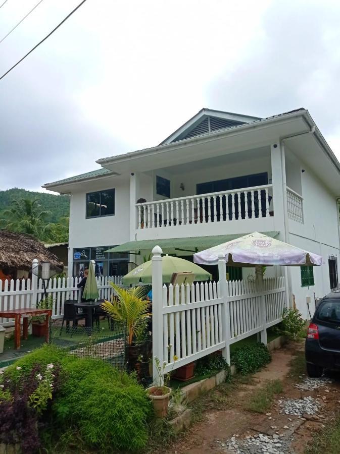 Les Forbans Selfcatering Apartment Takamaka Zewnętrze zdjęcie