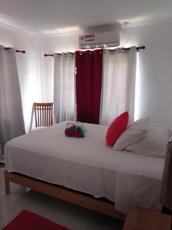 Les Forbans Selfcatering Apartment Takamaka Zewnętrze zdjęcie