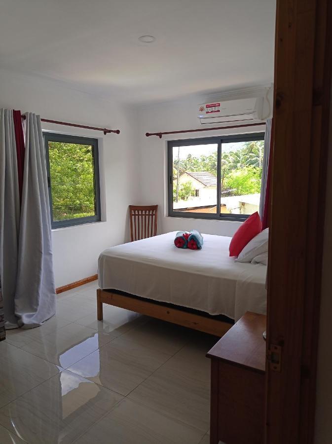Les Forbans Selfcatering Apartment Takamaka Zewnętrze zdjęcie