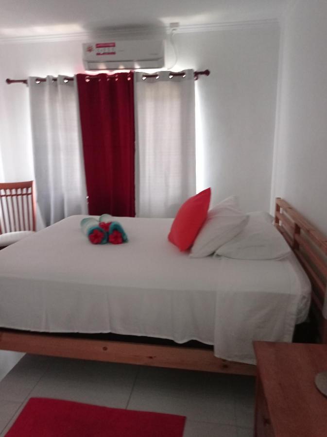 Les Forbans Selfcatering Apartment Takamaka Zewnętrze zdjęcie