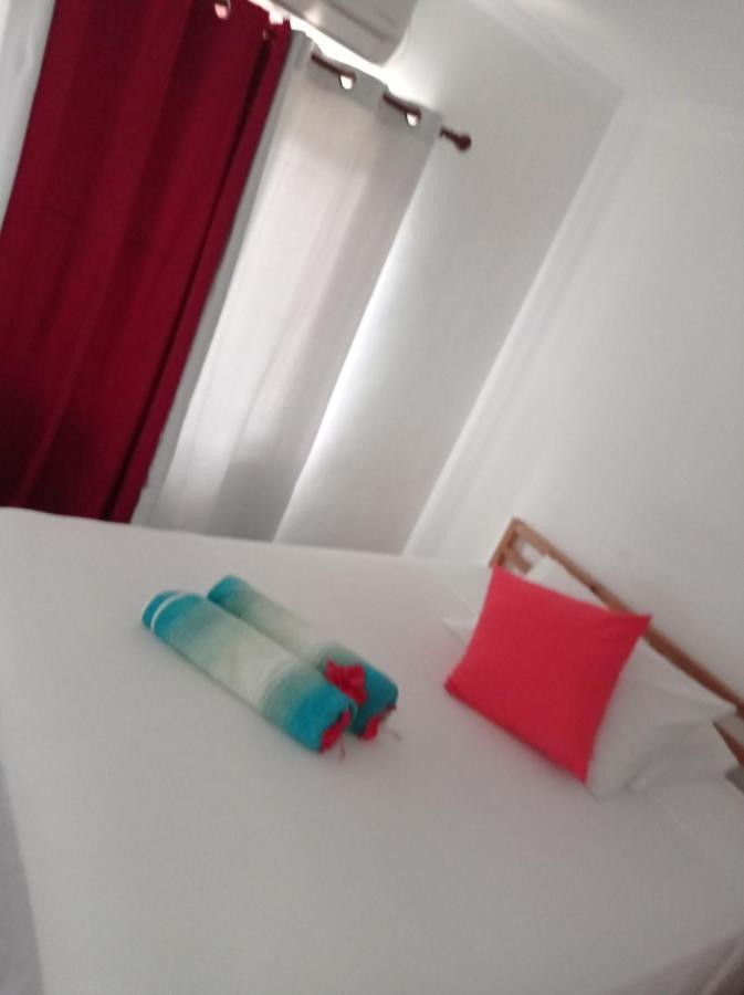 Les Forbans Selfcatering Apartment Takamaka Zewnętrze zdjęcie
