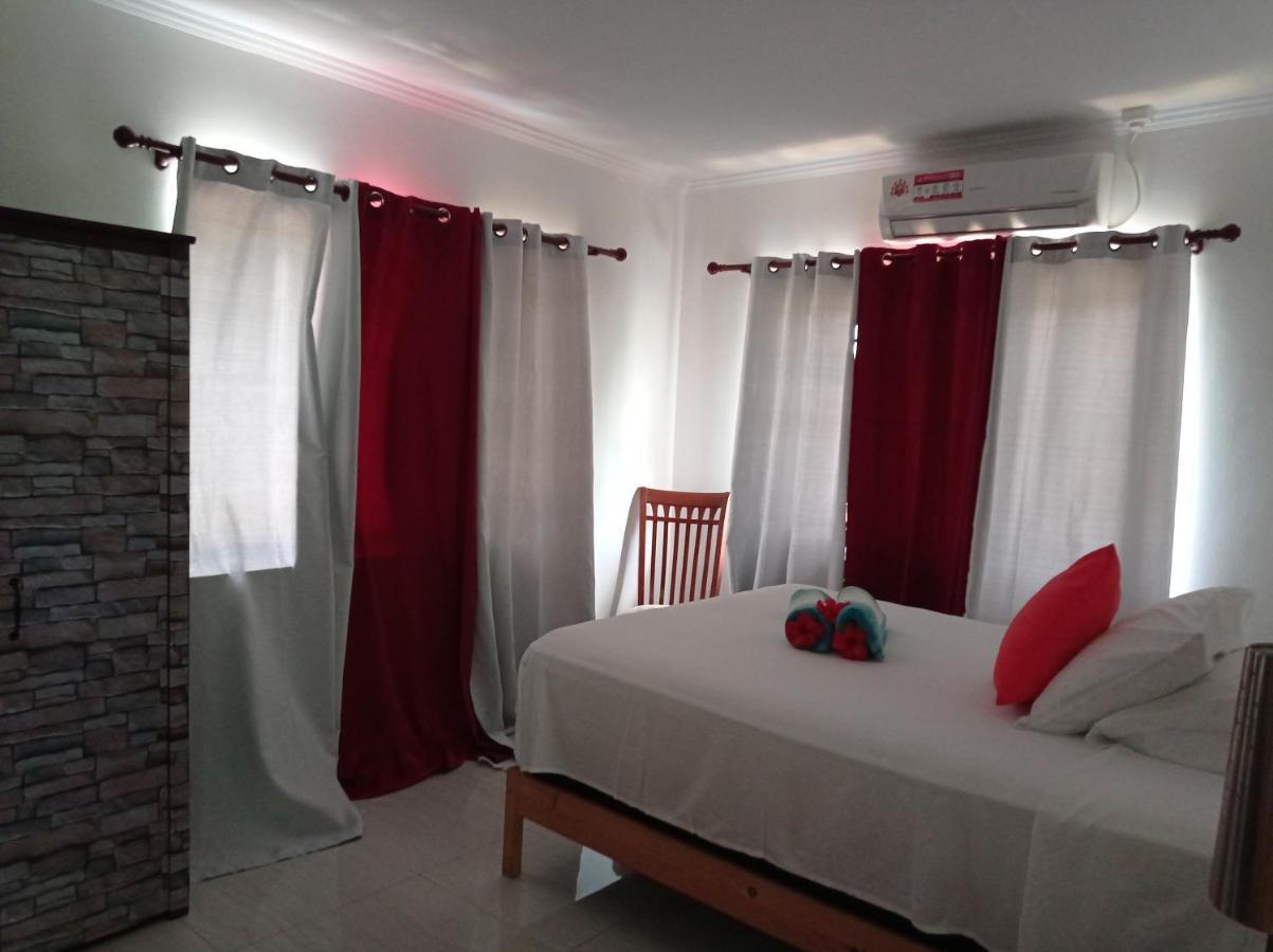 Les Forbans Selfcatering Apartment Takamaka Zewnętrze zdjęcie
